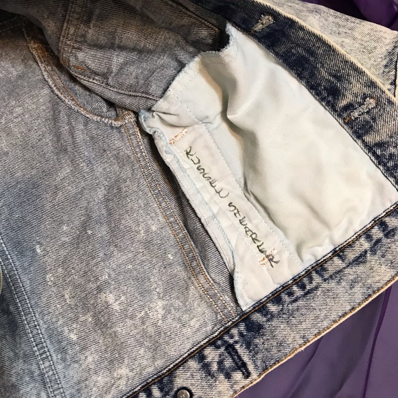 Vintage 80’s Levi’s Acid Wash Denim Jacket - Picture 4 of 5